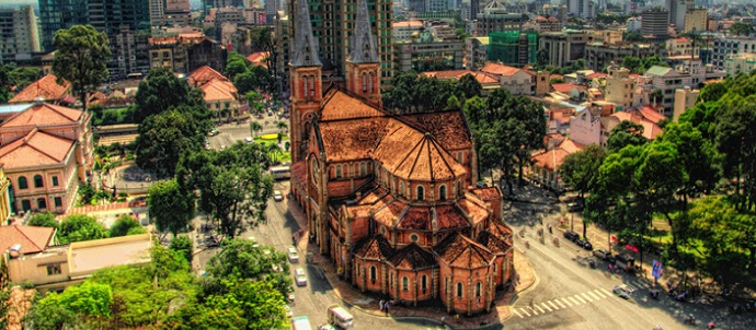 Hô Chi Minh Ville et sa cathédrale Notre-Dame